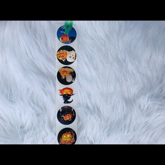 Brand New Halloween Sticker Roll - 500 Pieces 8 Designs Happy Halloween … - Picture 6 of 10